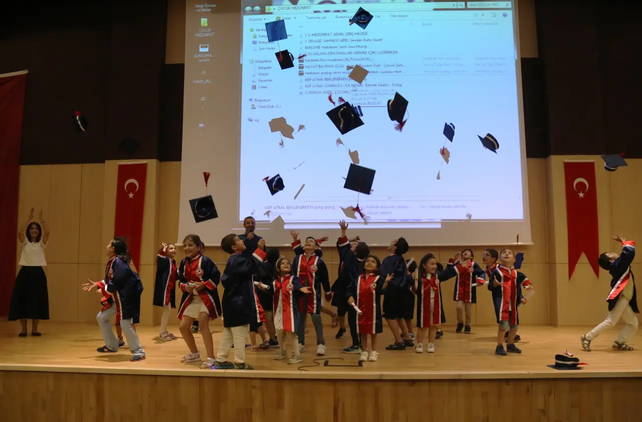 Çocuk Üniversitesi’nde ilk mezuniyet heyecanı #haberi, #haberleri, #Gümüşhane #haber