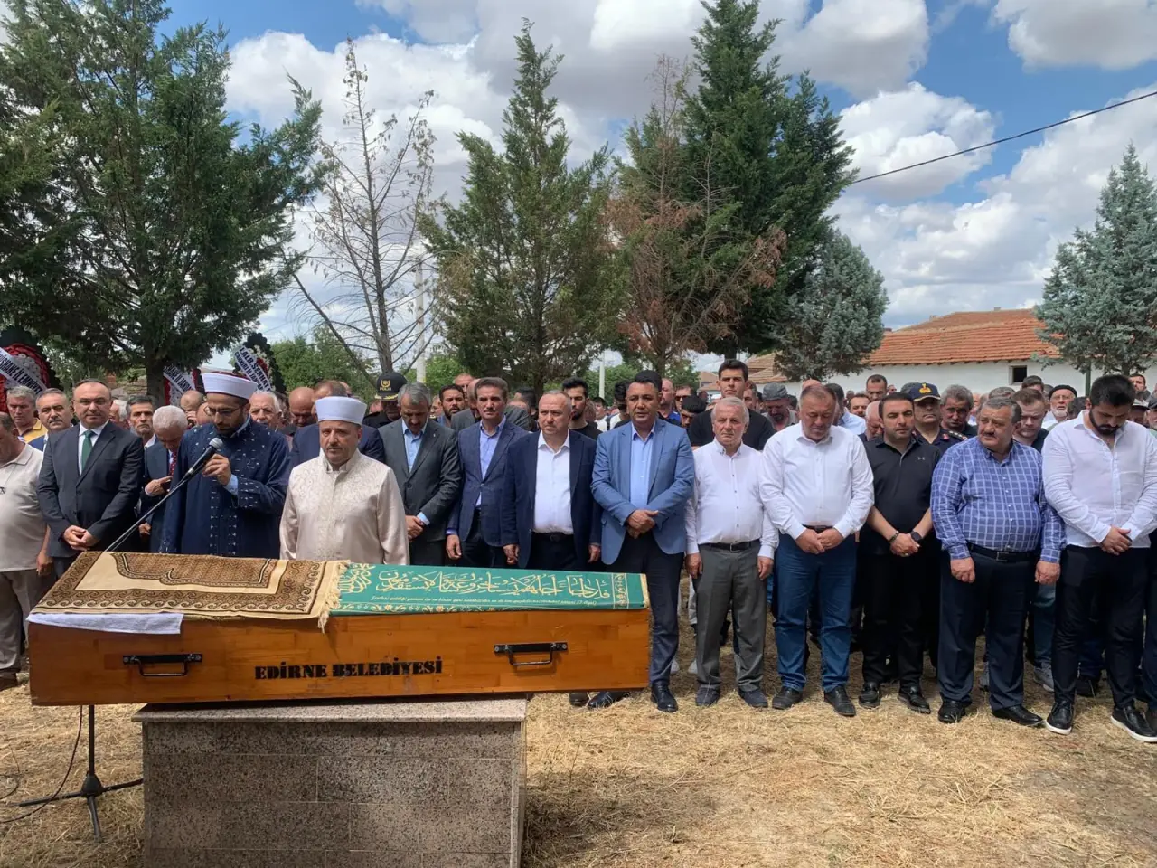 Vali Baruş’un babası son yolculuğuna uğurlandı #haberi, #haberleri, #Gümüşhane #haber