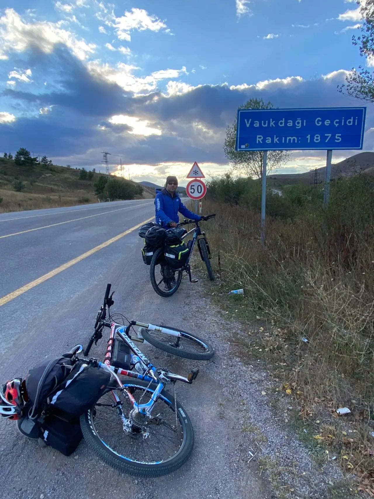 Dünyanın en yüksekteki mescidine bisikletle çıktılar #haberi, #haberleri, #Gümüşhane #haber