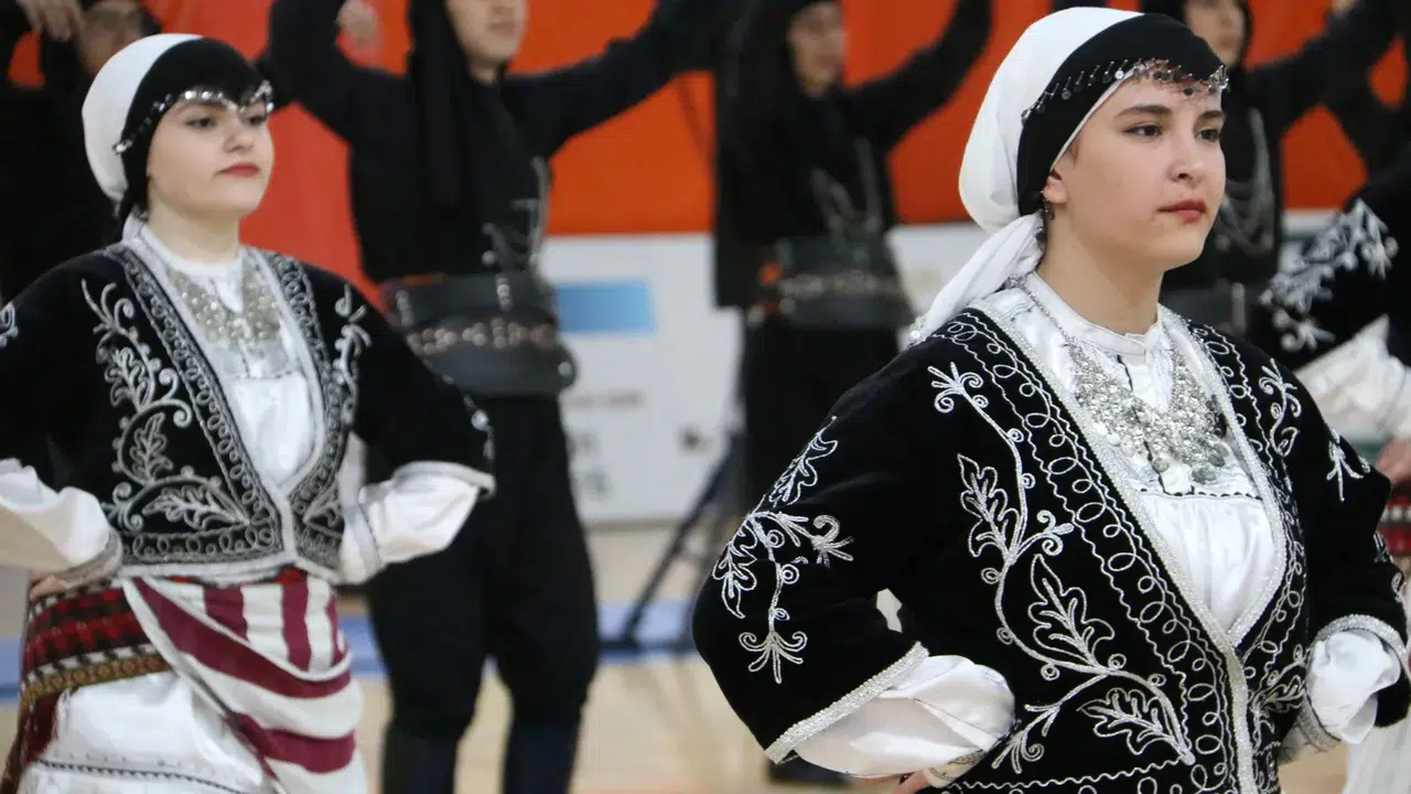 Gümüşhane’de ücretsiz halk oyunları kursu başlıyor #haberi, #haberleri, #Gümüşhane #haber