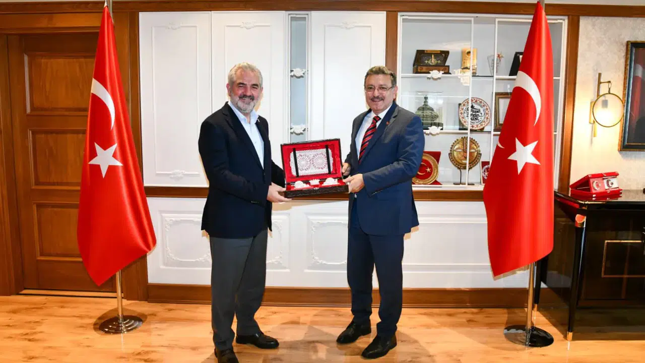 AK Parti’den Başkan Genç’e ziyaret