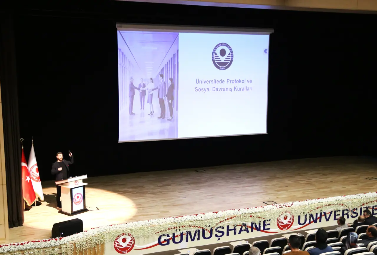 GÜ’de “Liyakat Akademisi” kuruldu