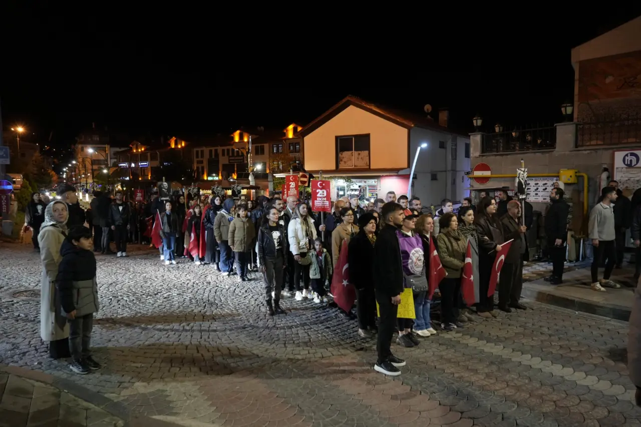 Gümüşhane’de CHP’den 29 Ekim’e özel Fener Alayı