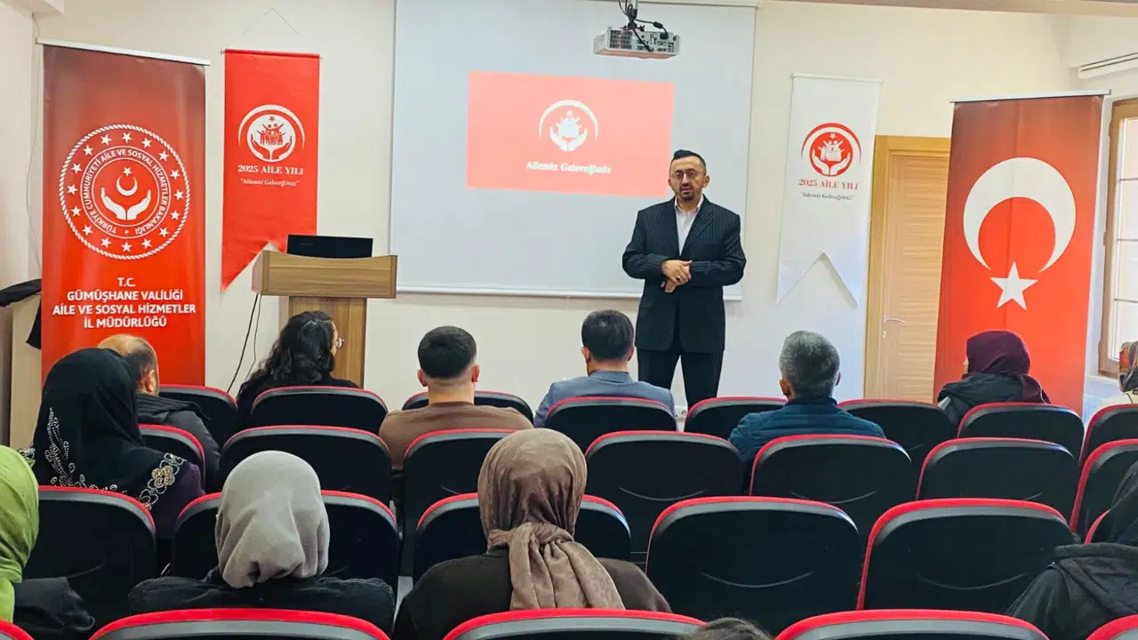 Gümüşhane’de “Yaşlılık ve Toplum” söyleşisi gerçekleştirildi