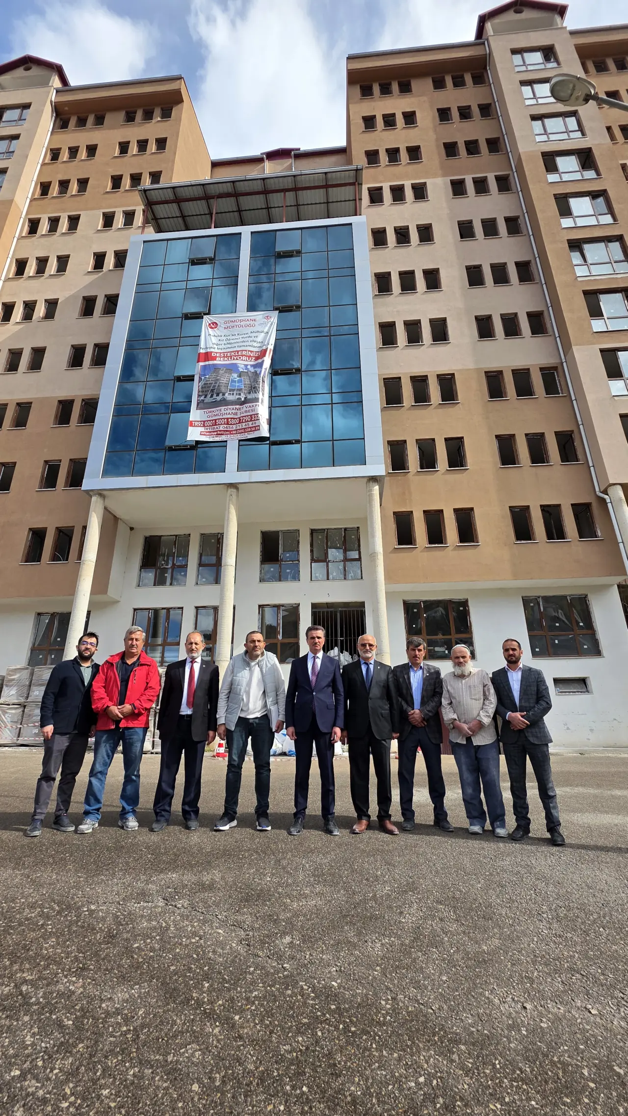 Vali Baruş’tan Gümüşhanelilere Çağrı: “Bu hayırda yarışalım”