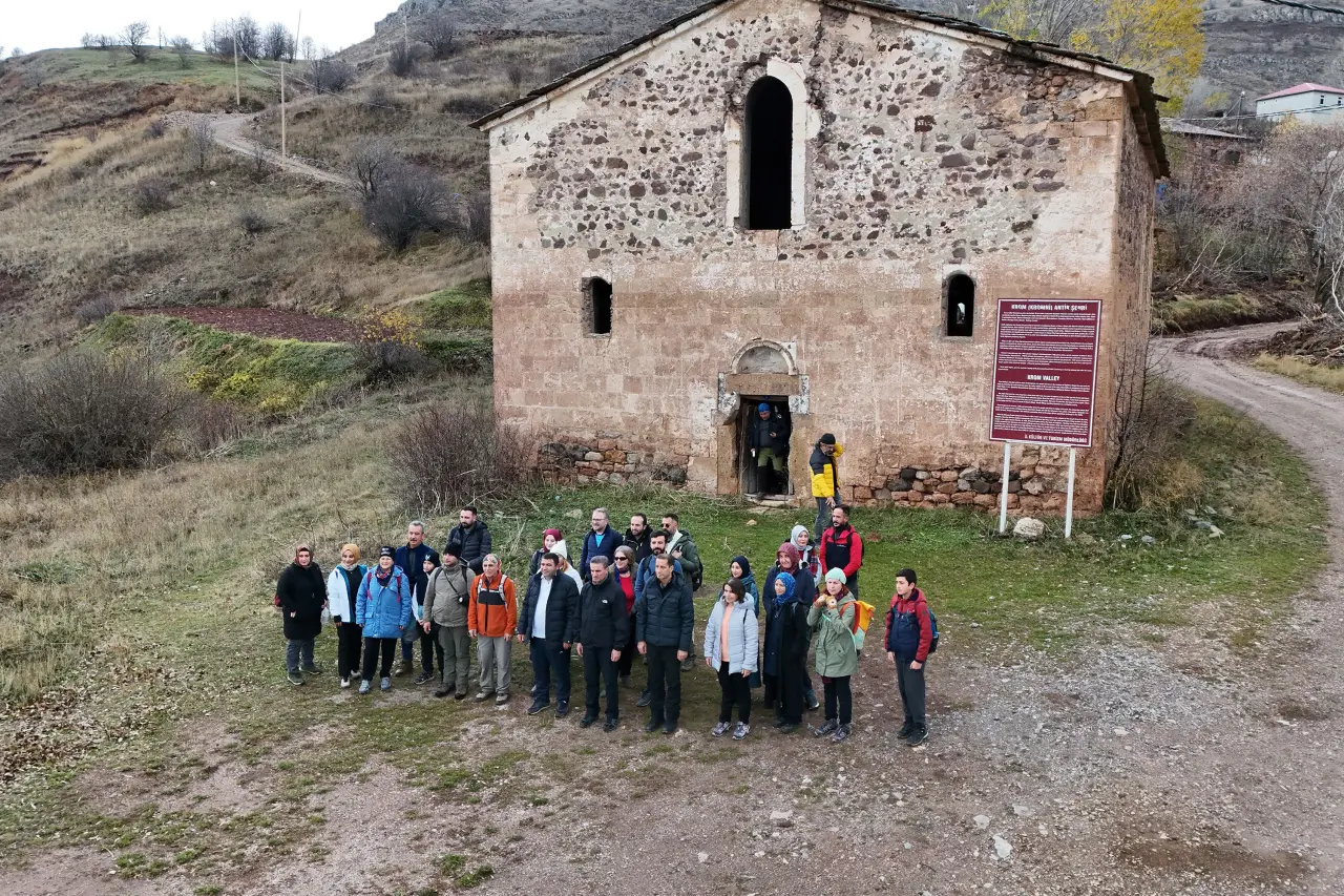 Gümüşhane’nin ‘Düş Patikası’ndan eşsiz manzaralar