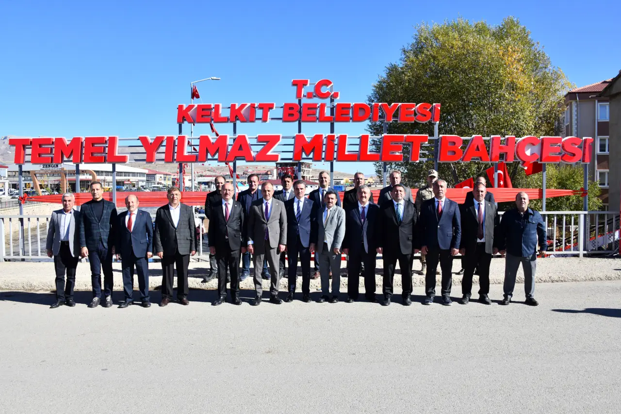 Gümüşhane’nin ilk millet bahçesi Kelkit’te hizmete girdi