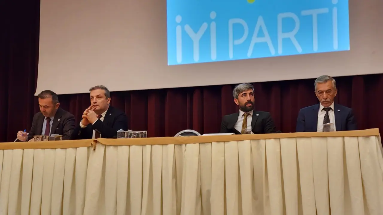 İYİ Parti Gümüşhane İl Başkanlığına Bayram Canlı seçildi