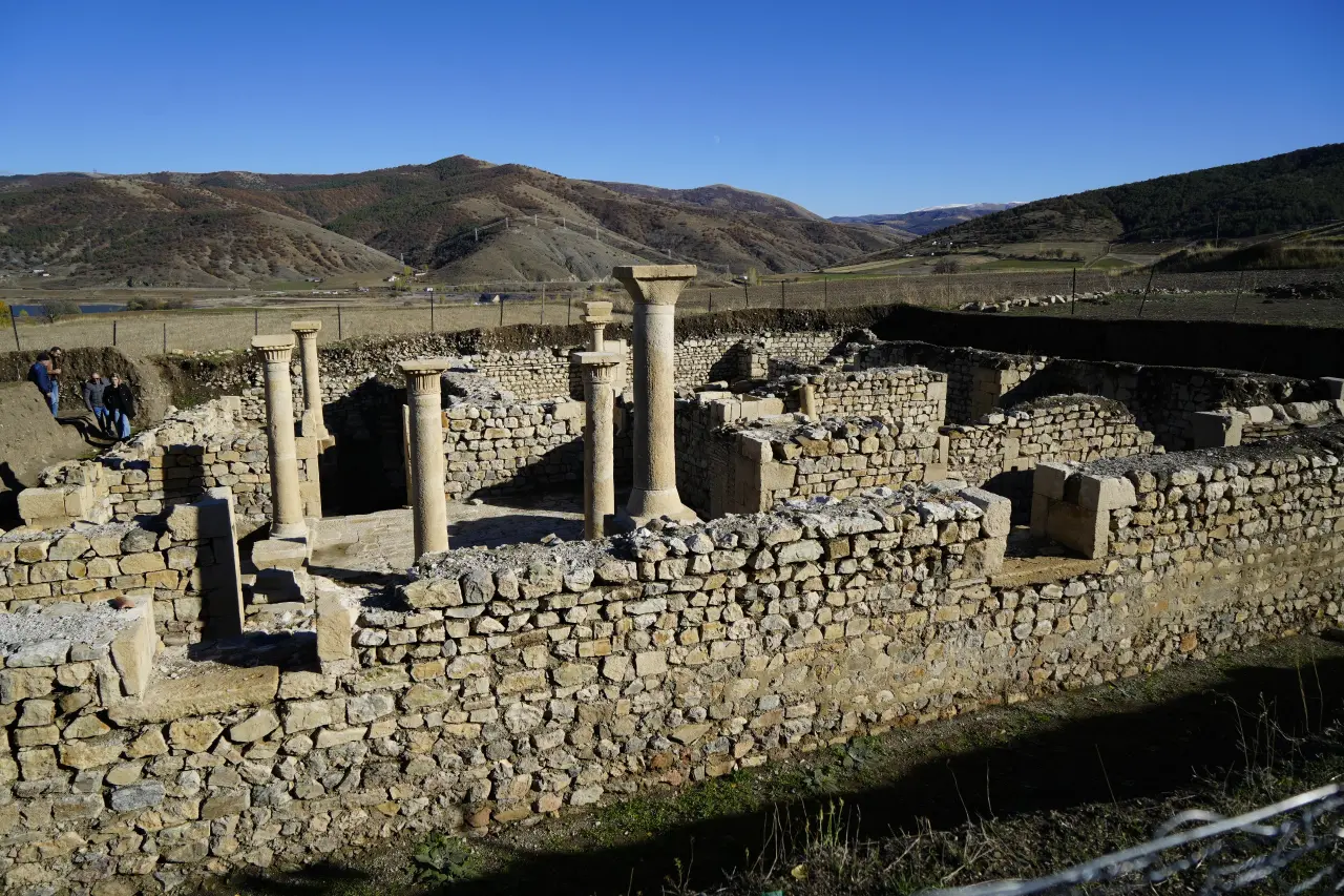 Satala Antik Kenti’nde 150 yıl sonra ikinci büst bulundu