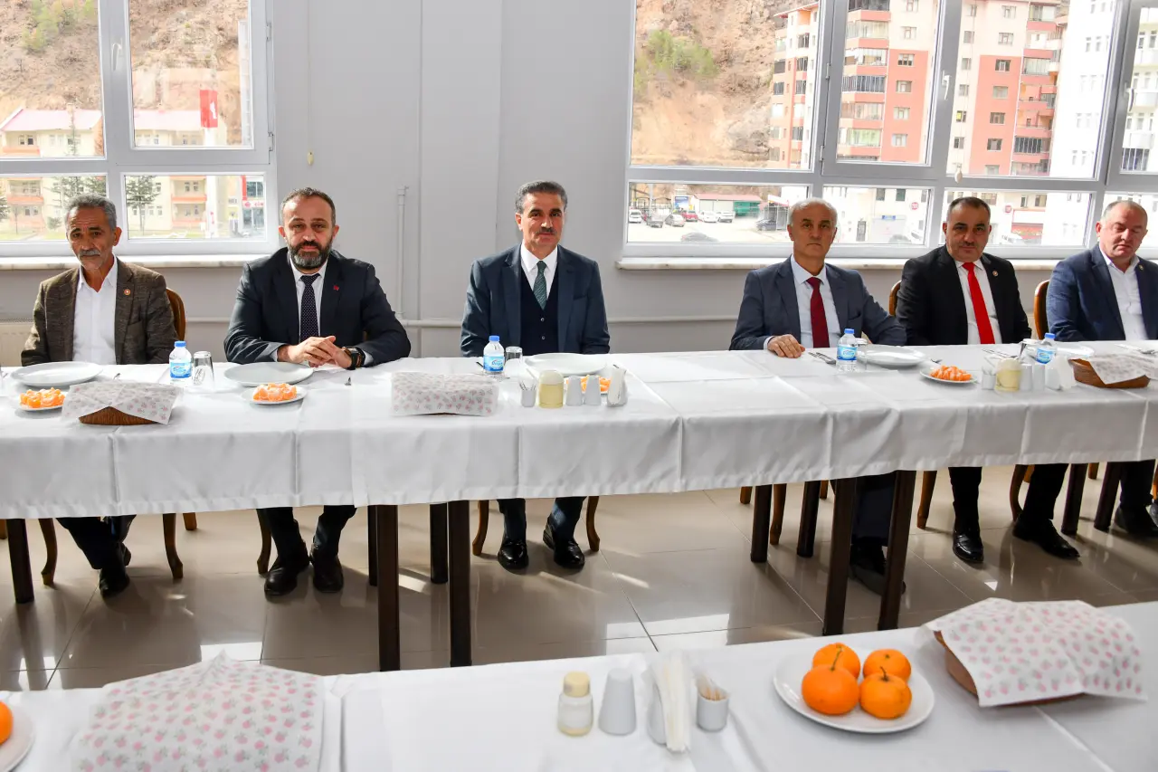 Asfalt plentimiz neredeyse hiç durmadan çalıştı