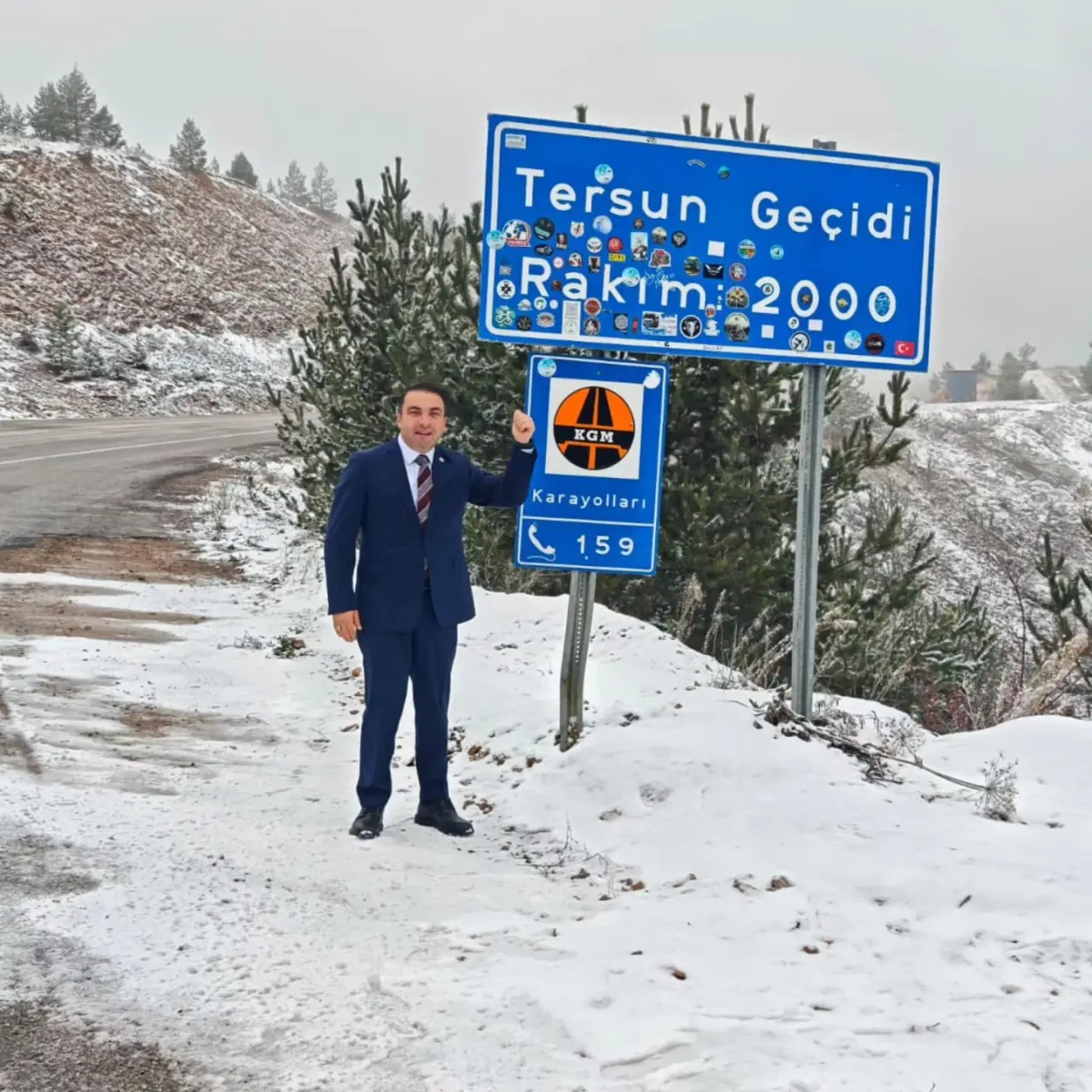 Gümüşhane’de zirveler beyaz gelinliğini giydi, termometreler eksi 6’yı gösterdi