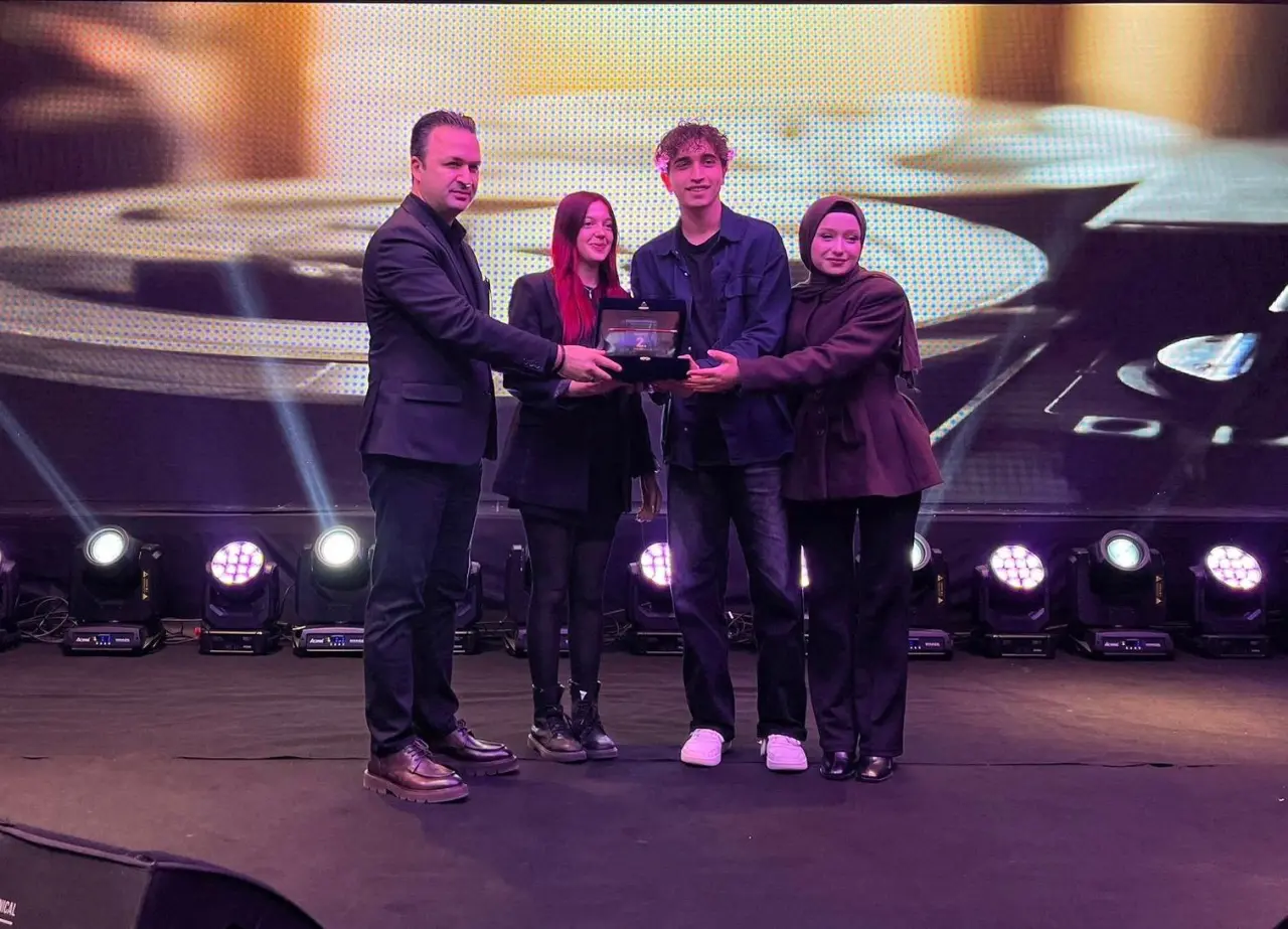 Gümüşhane’nin ‘Genç İletişimcileri’ Türkiye’yi salladı!