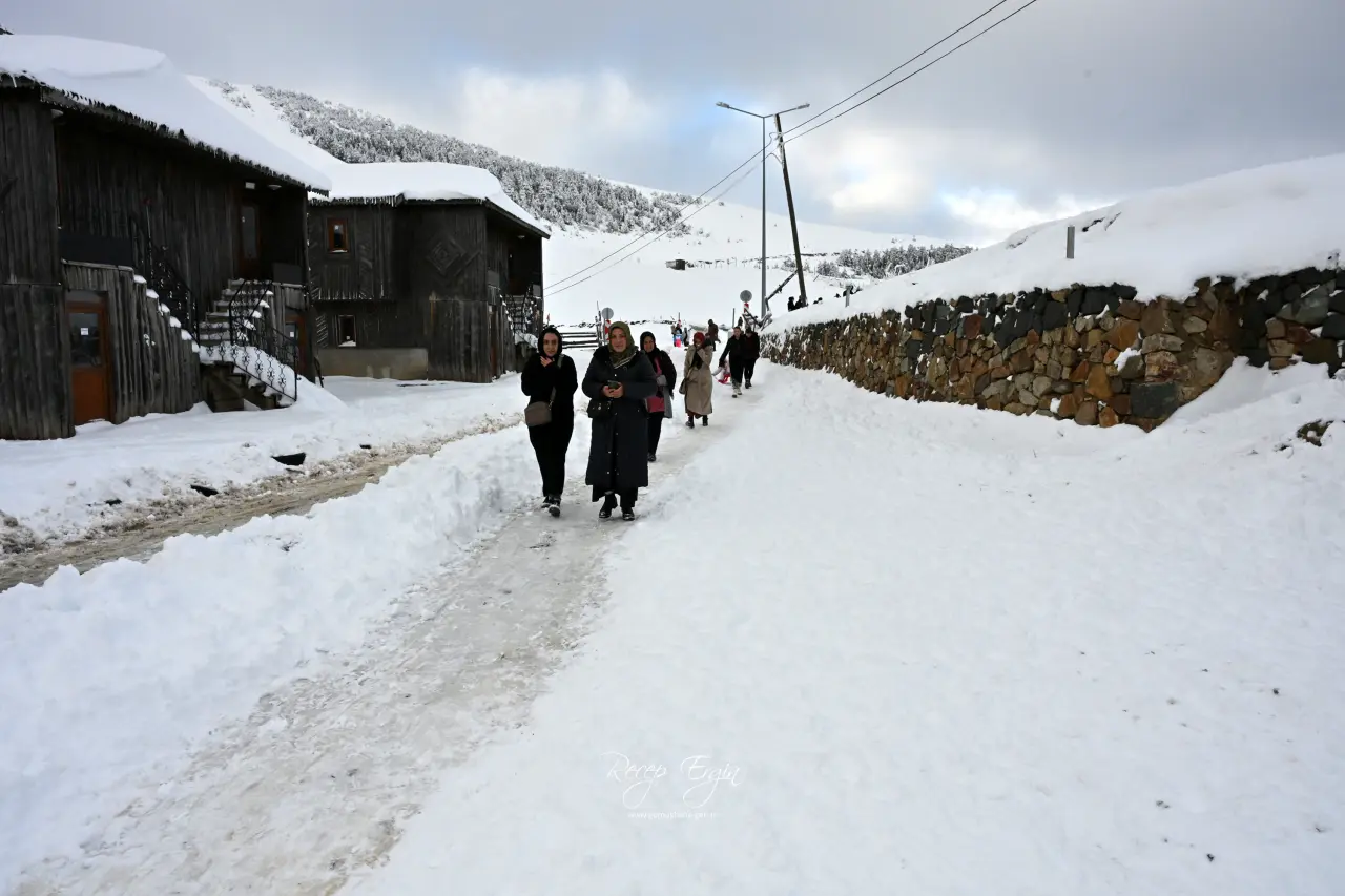 Kayak için kar yetmedi ama ‘kar hasreti’ yetti