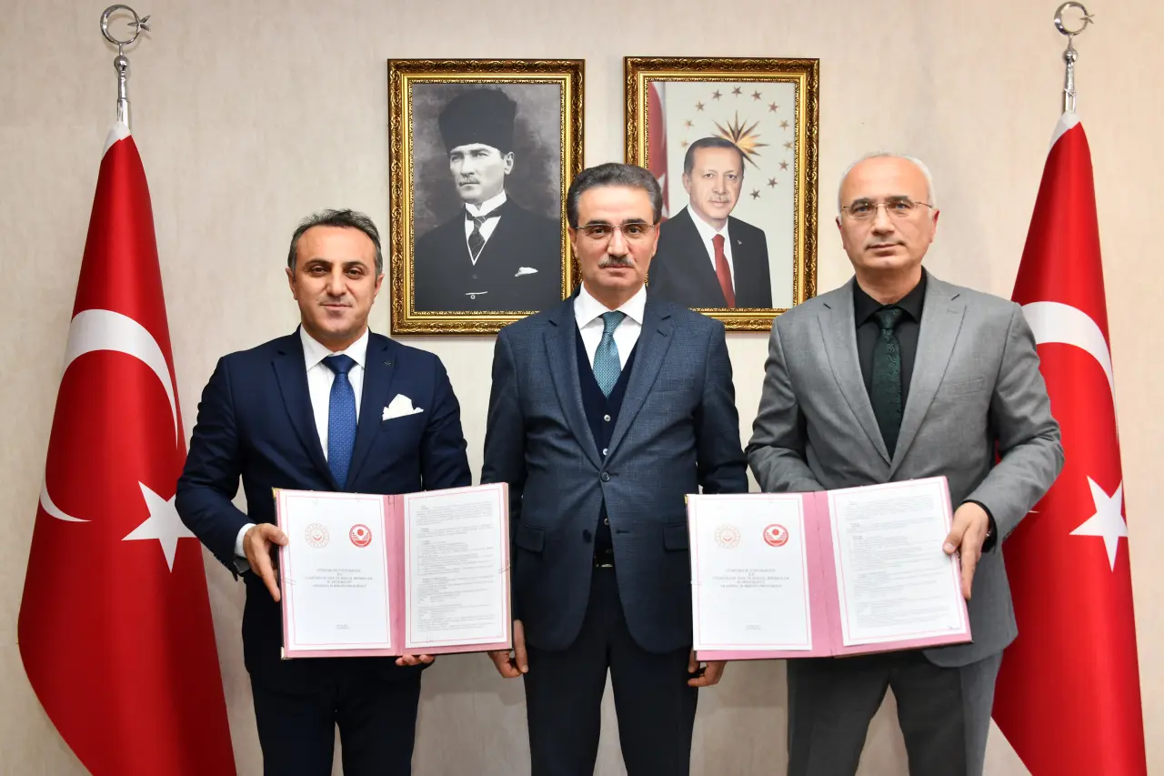 Gümüşhane’de Aile Yapısını Güçlendirecek 3 Yıllık İş Birliği Protokolü İmzalandı!