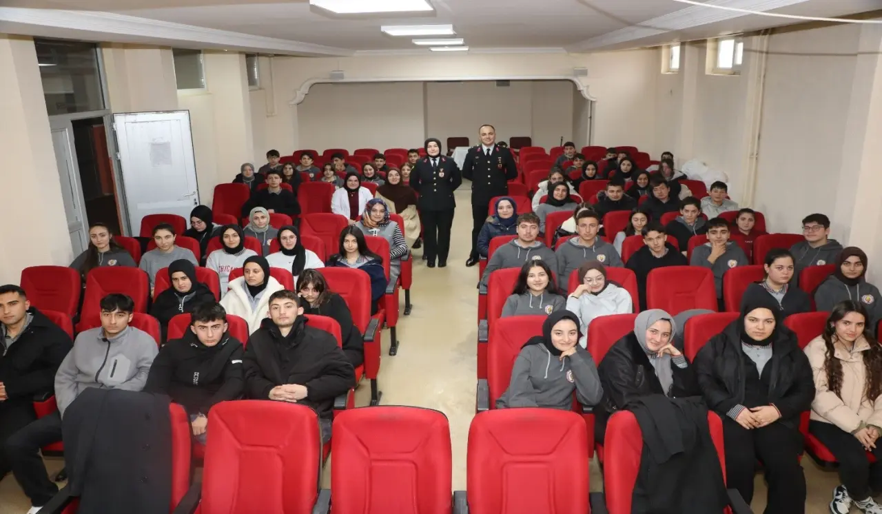 Subay ve Astsubay Olma Fırsatı Kapıda!