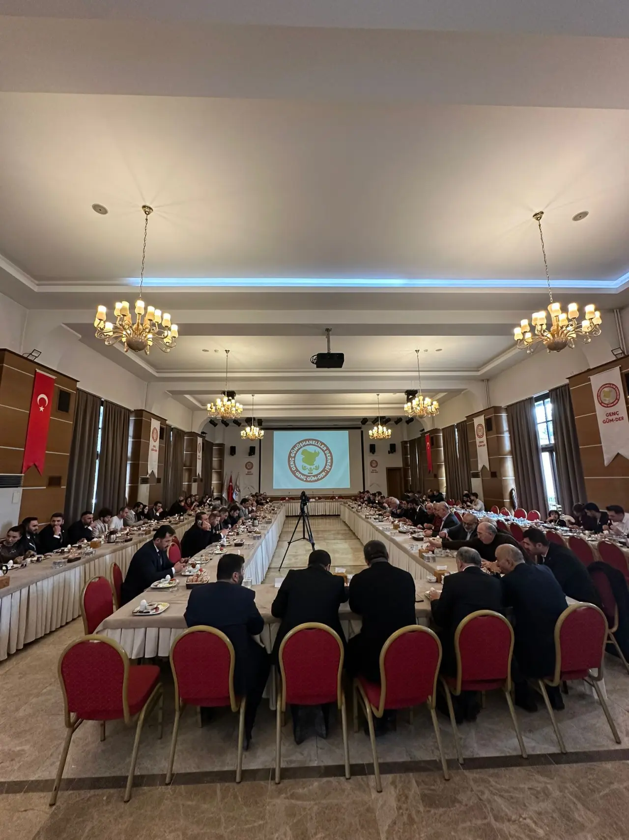 Genç Gümüşhaneliler Derneği ilk olağan genel kurulunu gerçekleştirdi