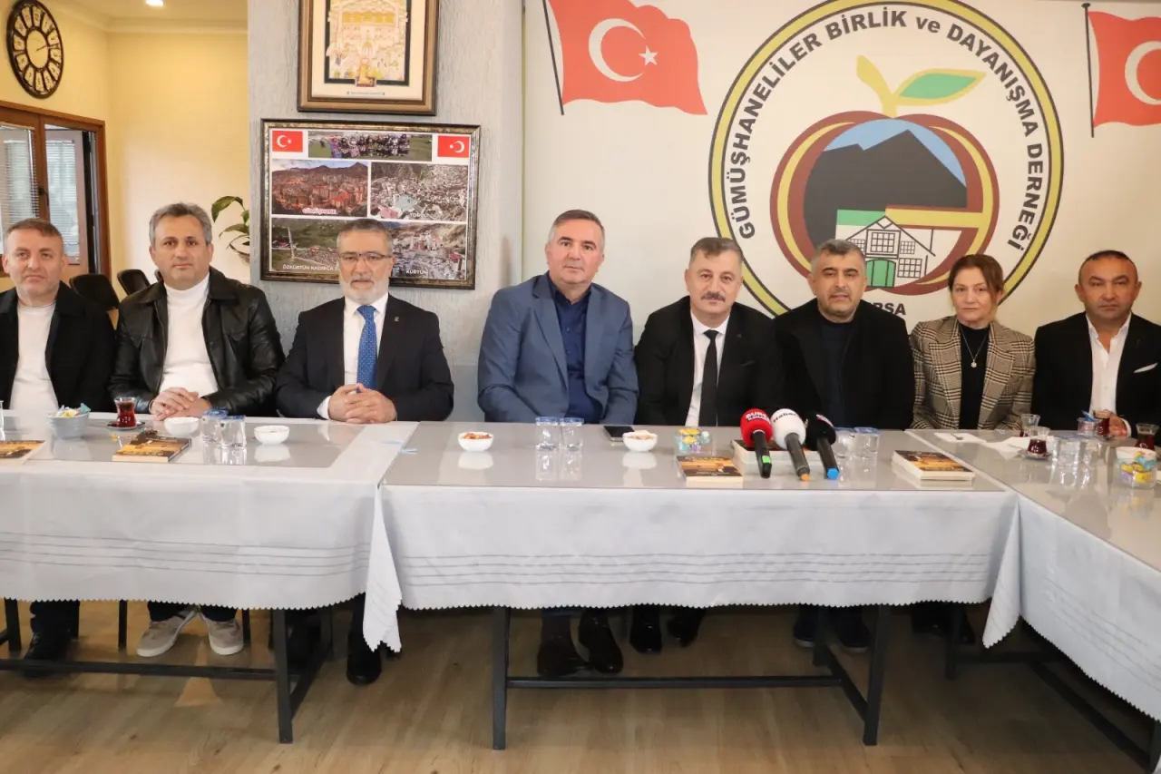 Bursalı Gümüşhaneliler bayramlaştı