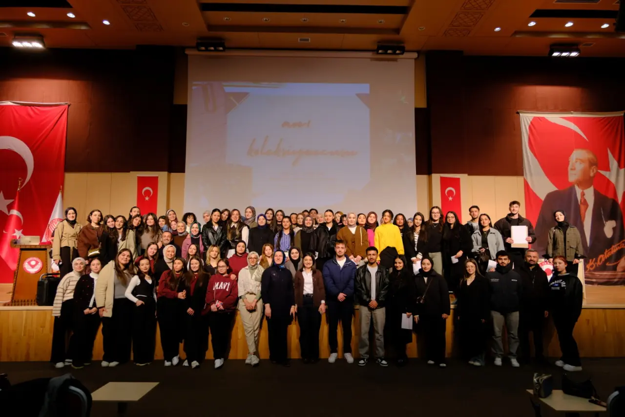 Gümüşhane Üniversitesi’nde eğitimde drama ve öğrenme yaklaşımları semineri düzenlendi