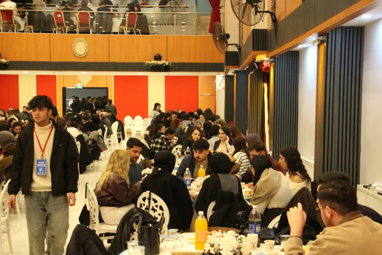 Ülkü Ocakları Gümüşhane İl Başkanlığı Ramazan Boyunca Gönül Sofraları Kurdu