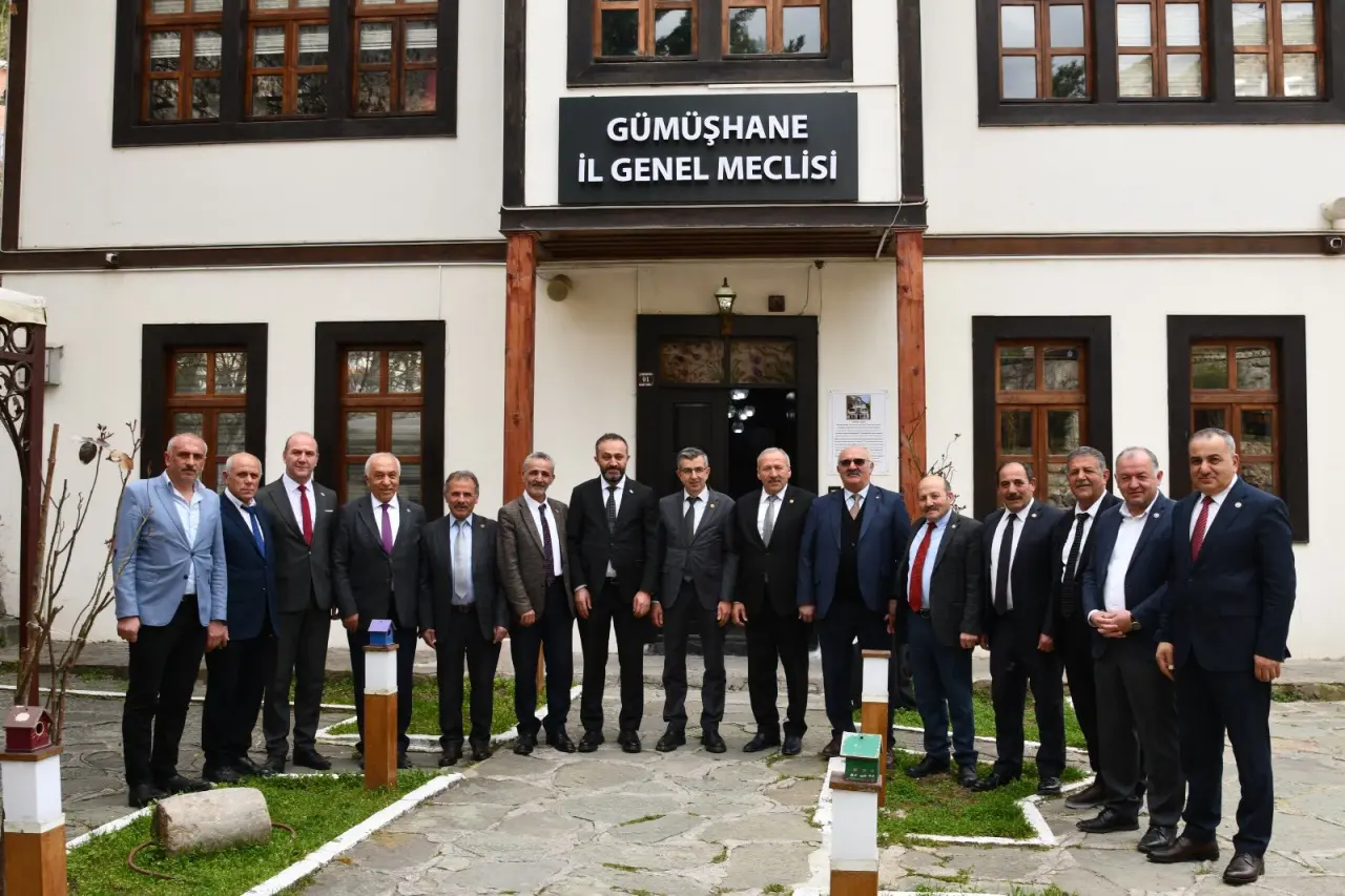 Gümüşhane İl Genel Meclisi’nde Av. Eşref Balki güven tazeledi