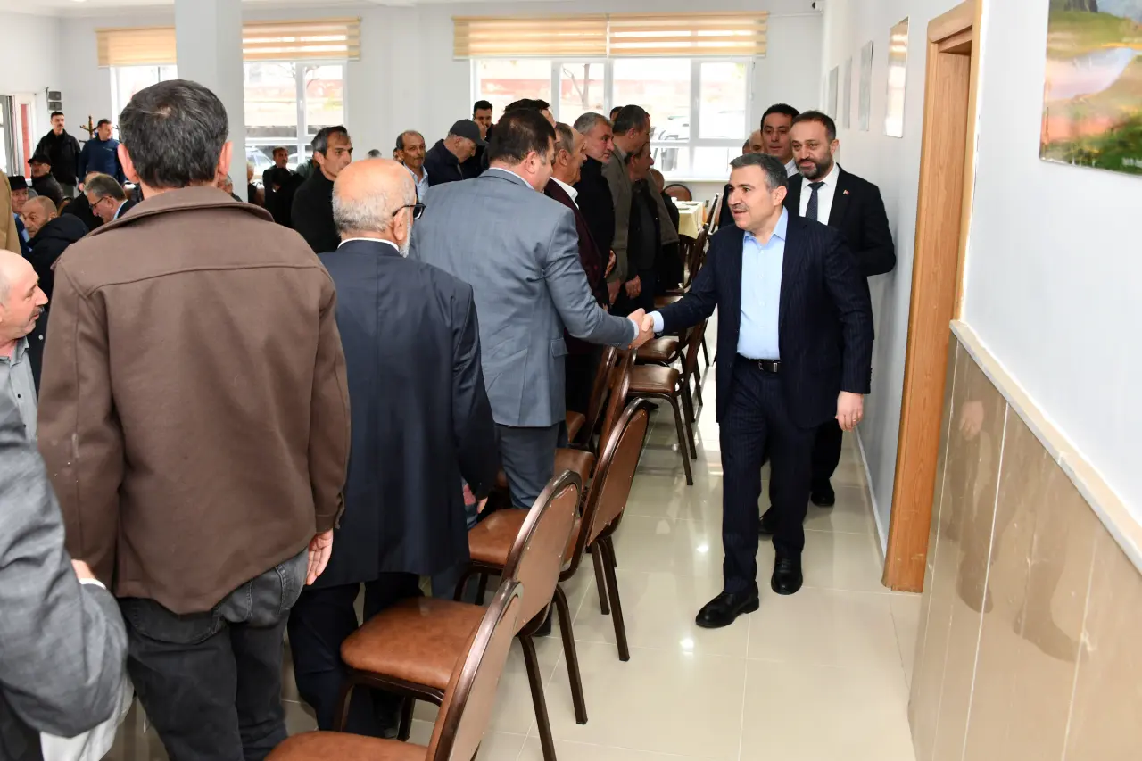 Vali Cevdet Atay muhtarlarla buluştu: Sizler Bizim Başımızın Tacısınız