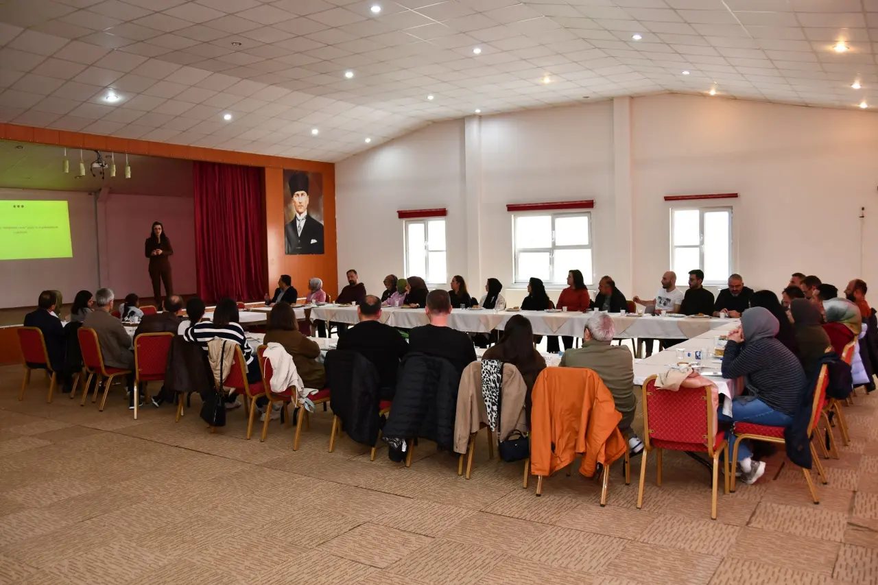 Eğitimde Yeni Dönem Mercek Altına Alındı!
