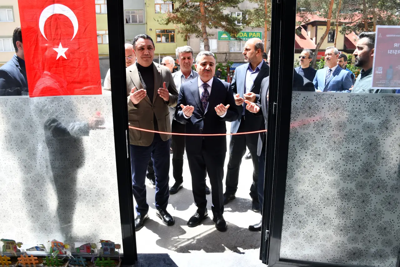 Gümüşhane İl Müftülüğü’nün Hayır Çarşısı Dualarla Açıldı