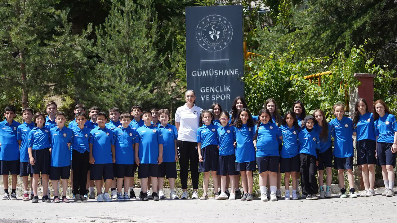 Gümüşhane Hentbolunda Tarihi İlk: Miniklerimiz Türkiye Şampiyonası’nda