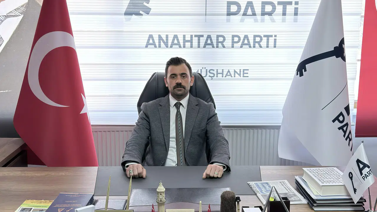 Necati Gül: Hiçbir Partinin Projesi Değiliz