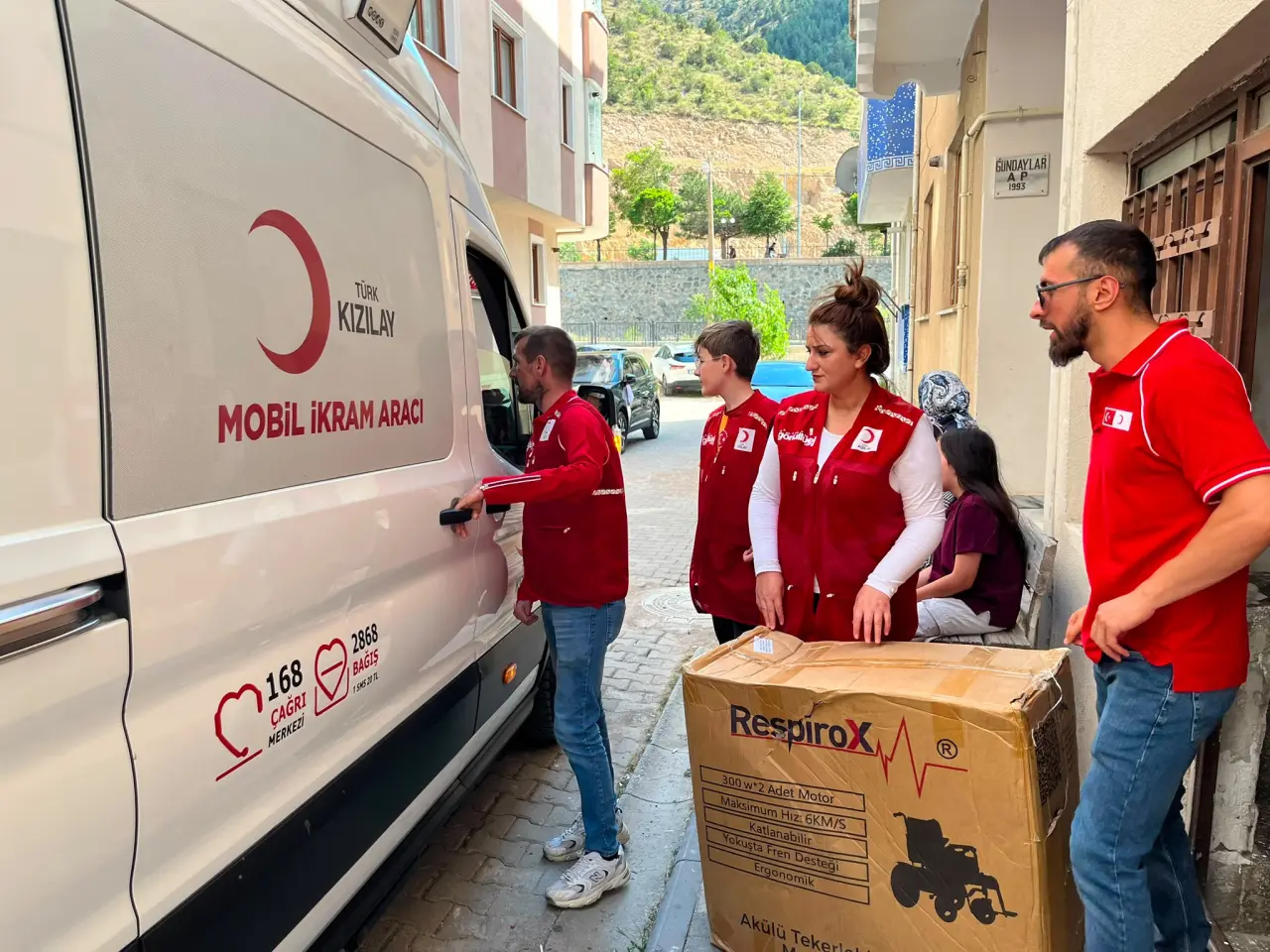Türk Kızılay Engelsiz Ekibinden Gümüşhane’de Akülü Sandalye Desteği