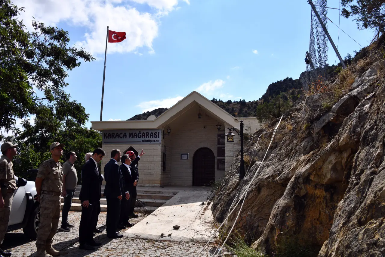 Vali Atay Karaca Mağarası, Krom ve İmera’yı İnceledi