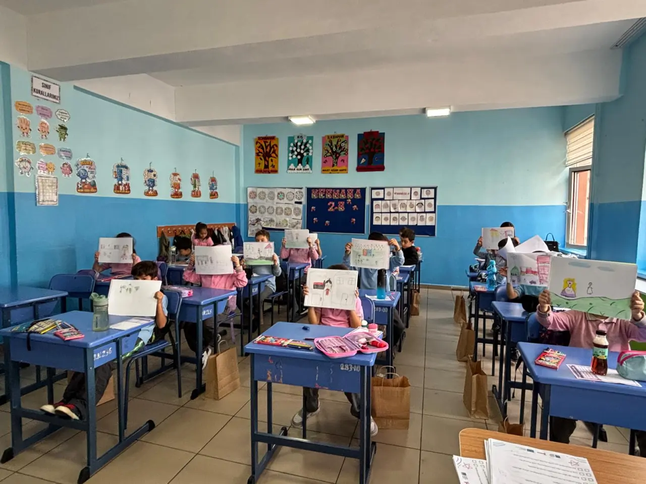 Aydın Doğan Vakfı Bursiyerleri Gümüşhaneli Çocuklarla Buluştu